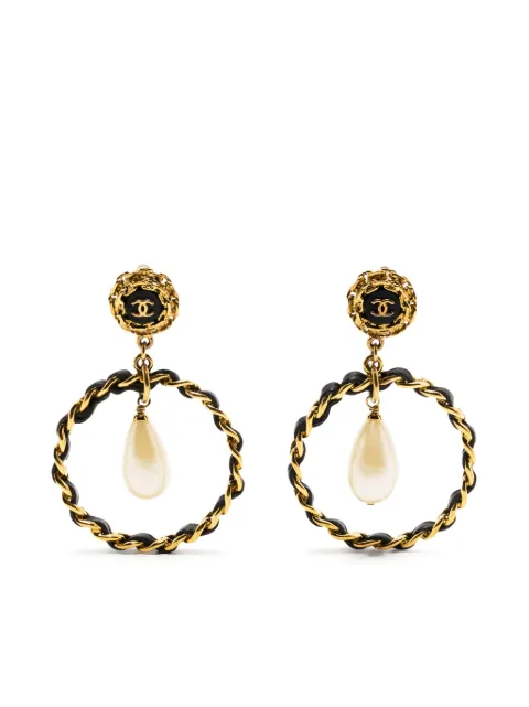 CHANEL Pre-Owned aretes con perla artificial y logo CC