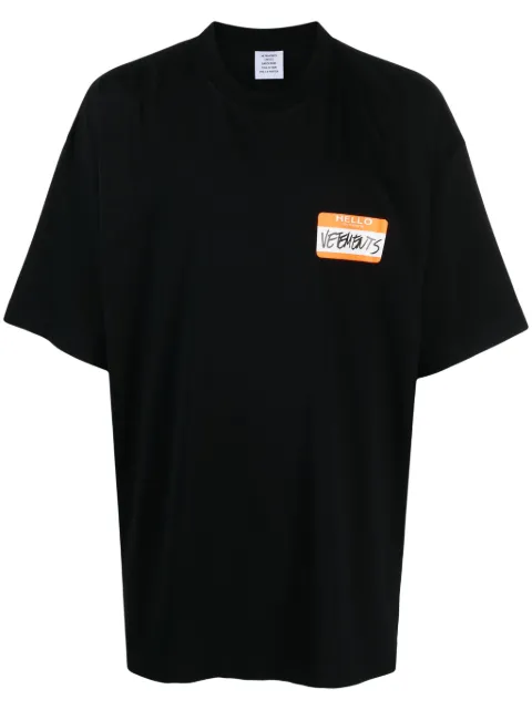 VETEMENTS My Name Is Tシャツ