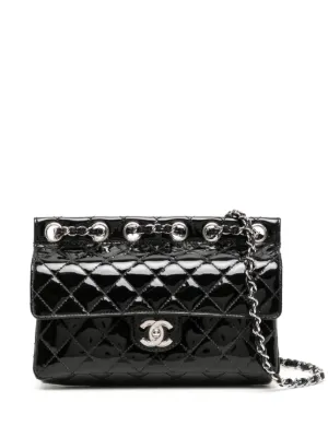 CHANEL Pre-Owned 2021 CC diamond-quilted Garter Bag | Black | FARFETCH CHANEL Pre-Owned 2021 CC diamond-quilted Garter Bag | Black | FARFETCH