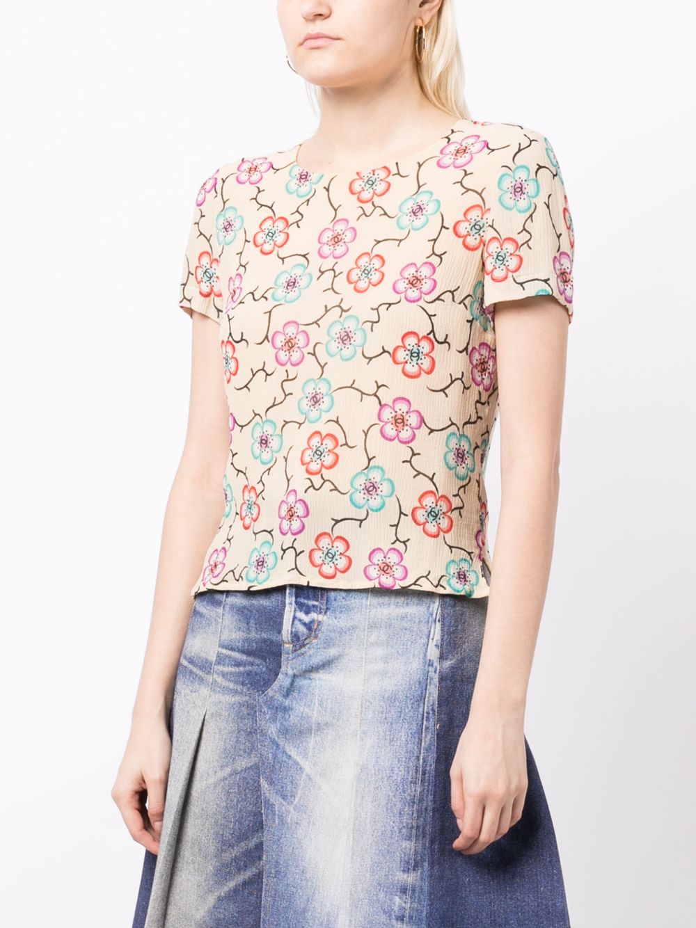 CHANEL 2001 CC floral-print T-shirt Women