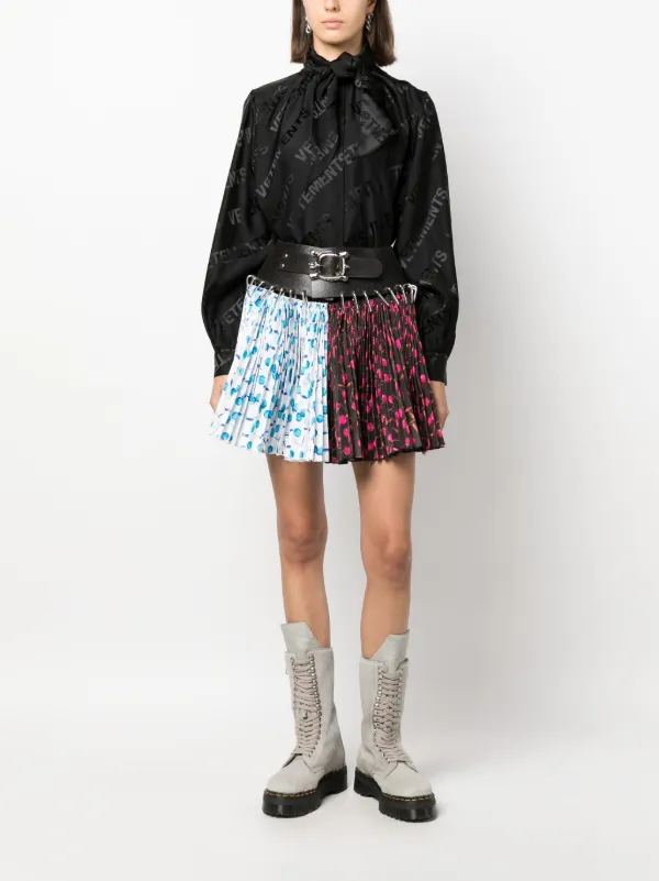VETEMENTS ロコハッチホタンアッフスカト WA66SK430B25024 BLACK VETEMENTS logo-jacquard button-up Shirt | Black | FARFETCH