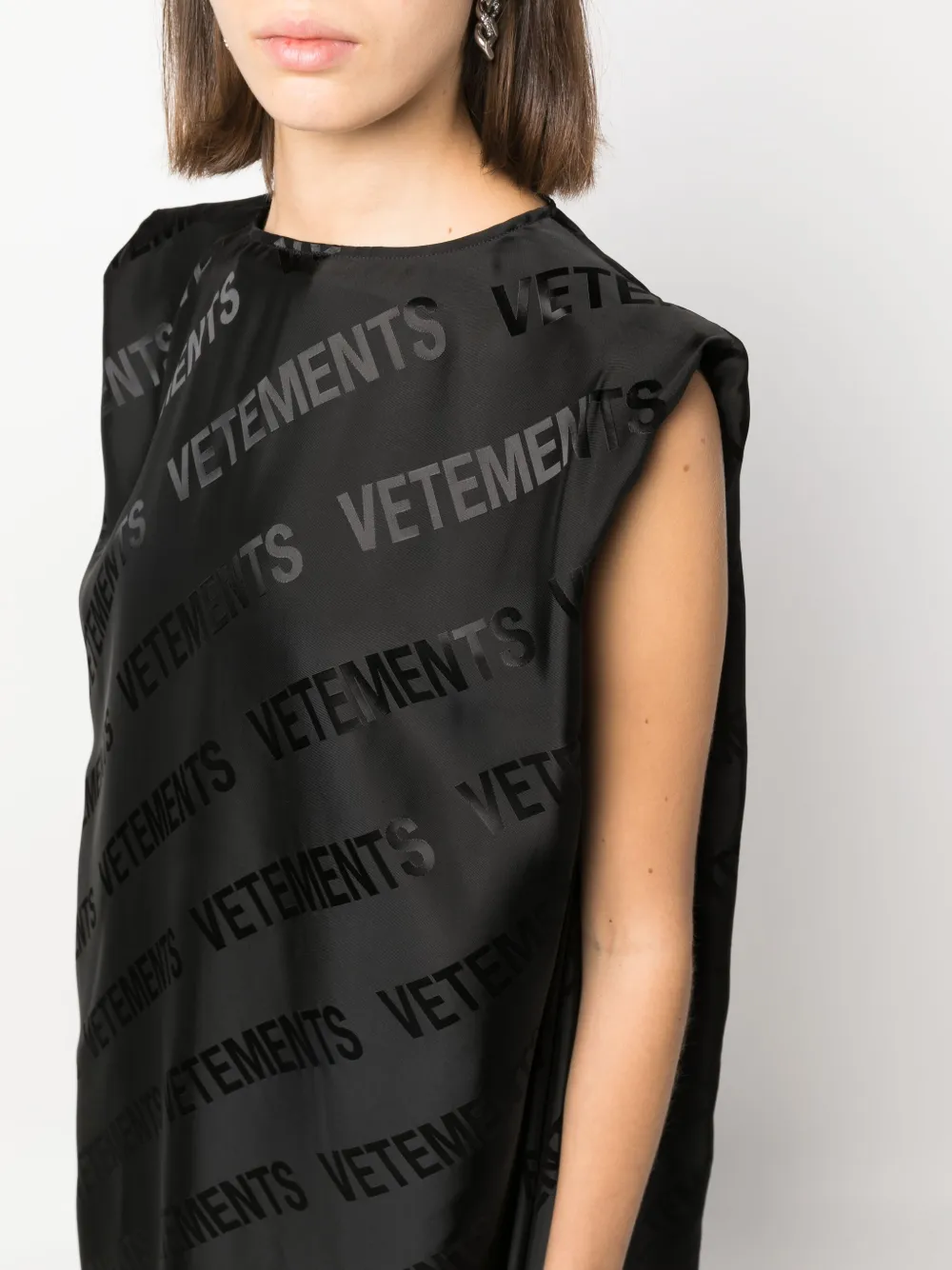 VETEMENTS Jurk met logoprint Zwart