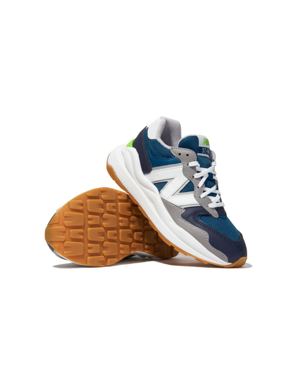 Shop New Balance 5740 Panelled Lace-up Sneakers In Blue