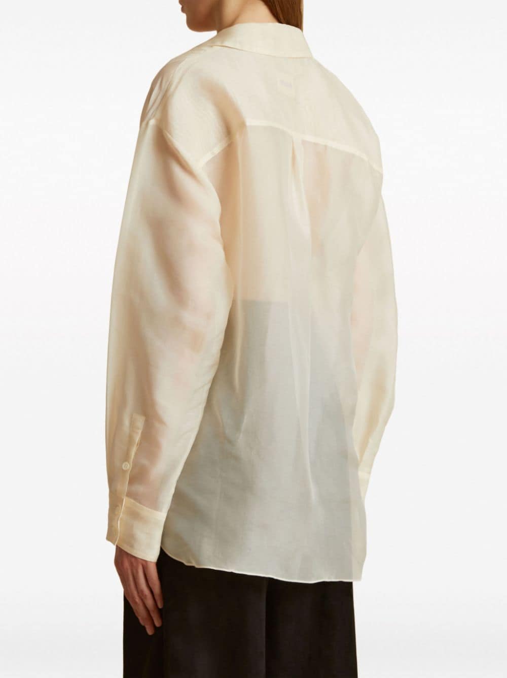 Shop Khaite The Nori Silk Shirt In Neutrals