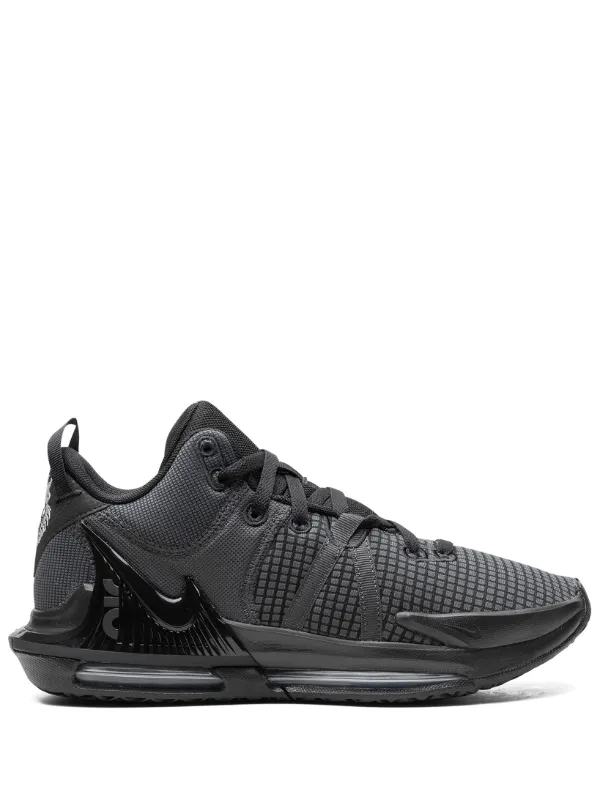 Lebron 7 all black online