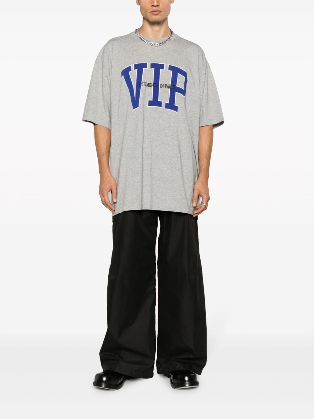 Shop Vetements Logo-embroidered Cotton T-shirt In Grey