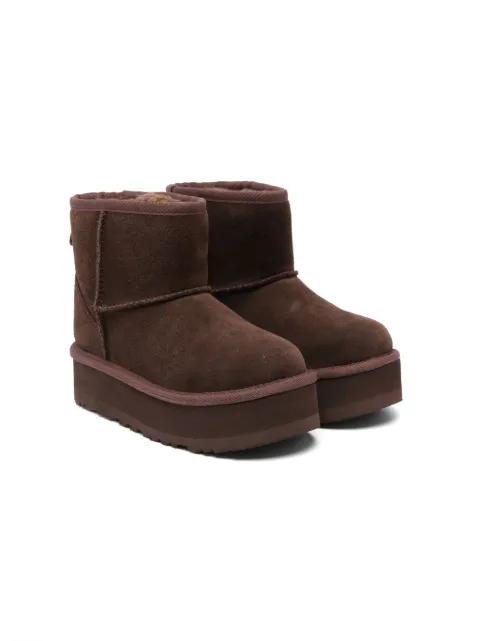 UGG Kids Stivali Classic Mini II con applicazione logo