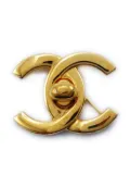 CHANEL Pre-Owned 1996 CC turn-lock brooch - Gold