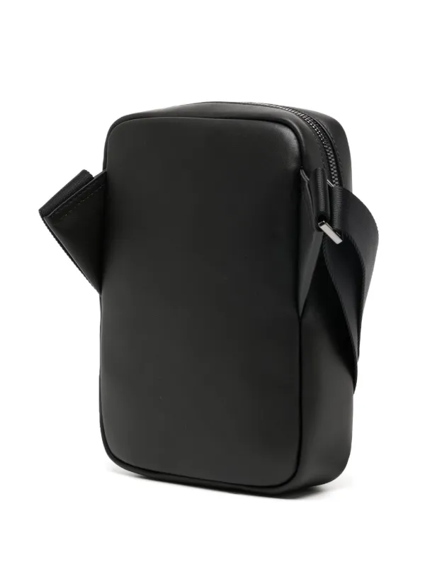 Lacoste モノグラム メッセンジャーバッグ | ブラック | FARFETCH JP