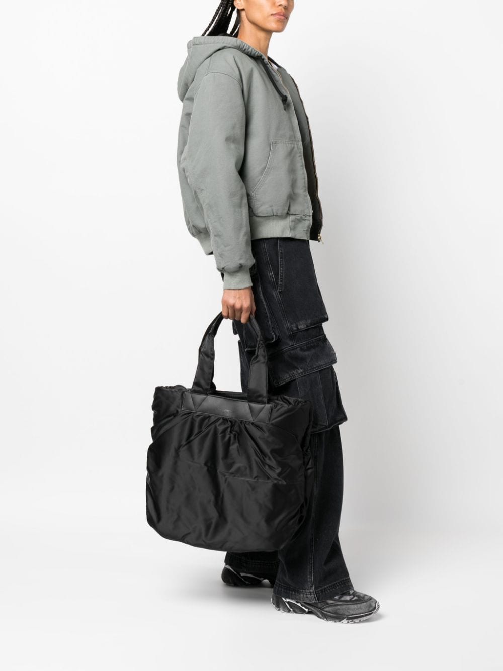 Shop Veecollective Caba Logo-strap Tote Bag In Black