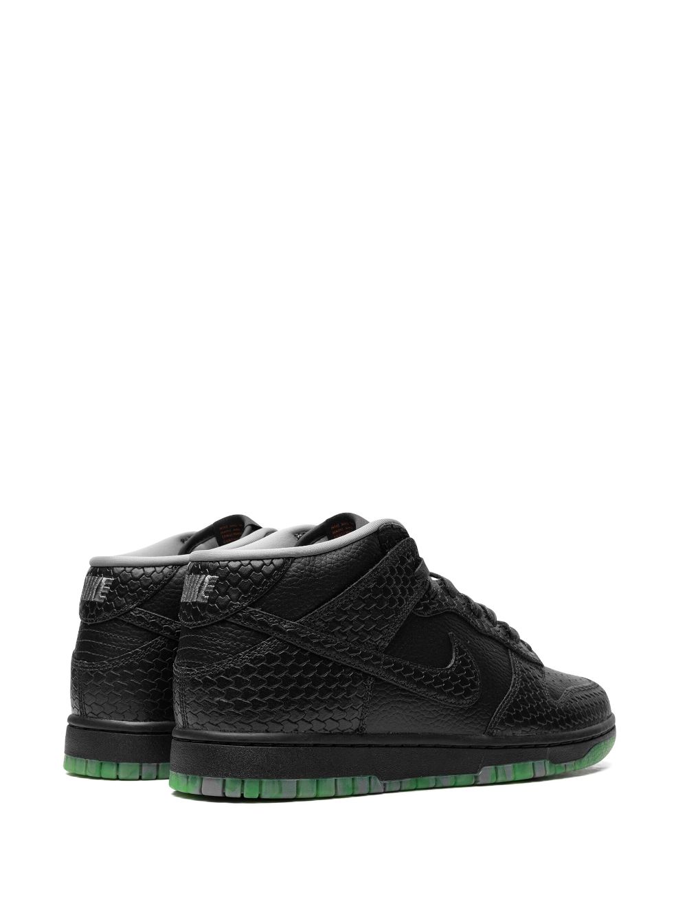 Shop Nike Dunk Mid "halloween In Schwarz