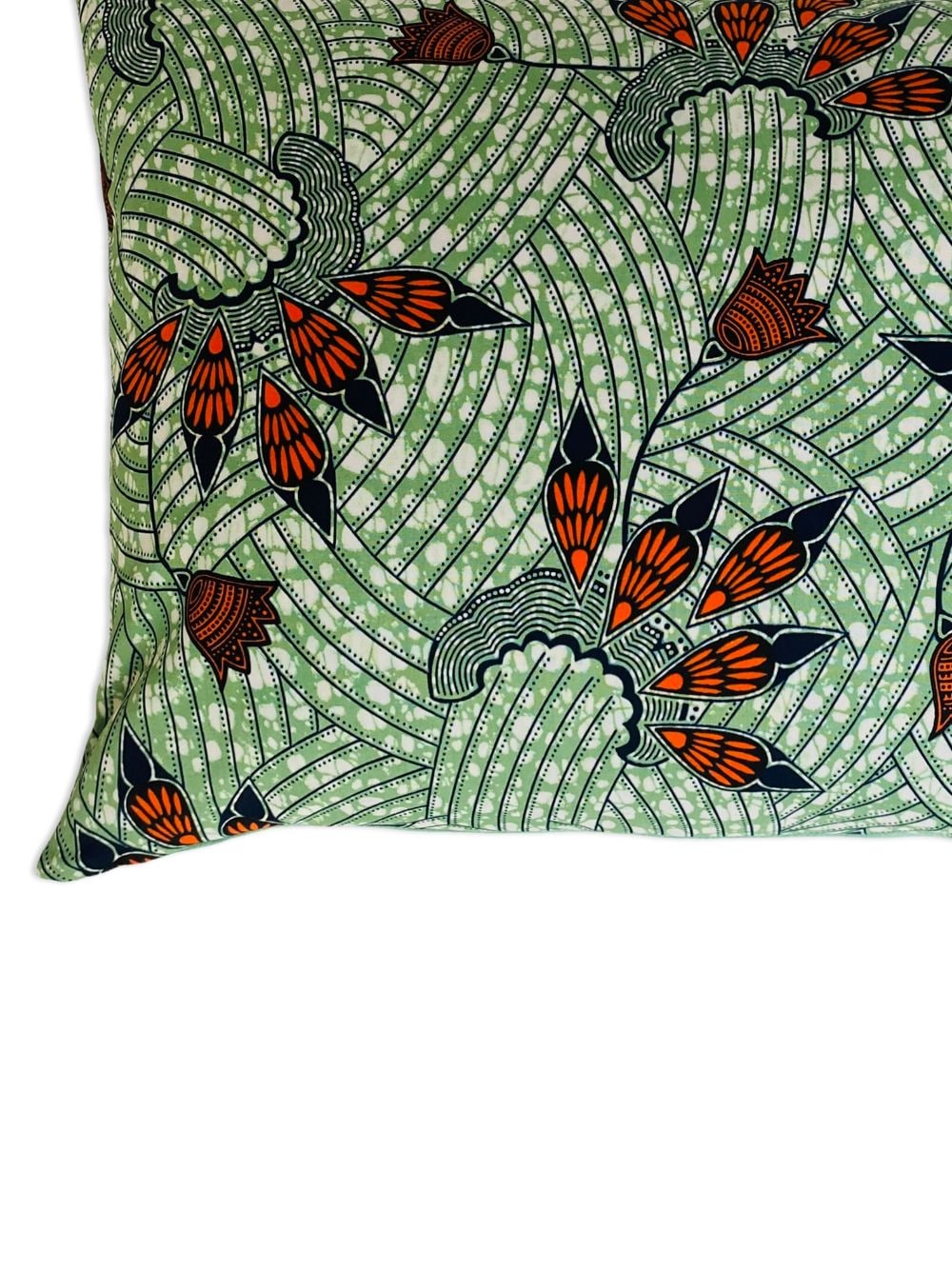 Shop Mumutane Iki Conch Graphic-print Wool Cushion In Green