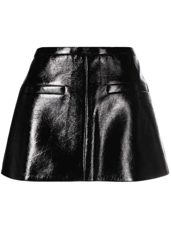 A line outlet vinyl skirt