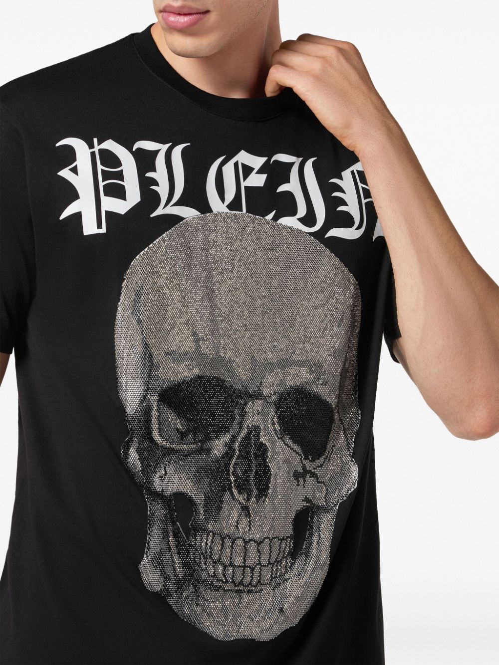 Shop Philipp Plein Skull Crystal-embellished Cotton T-shirt In Black