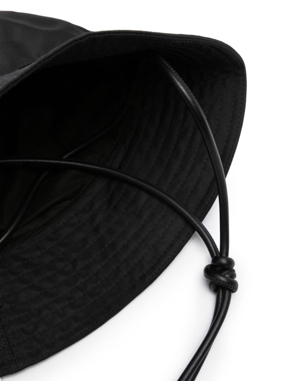 Nanushka Laurie logo-embroidered bucket hat - Zwart