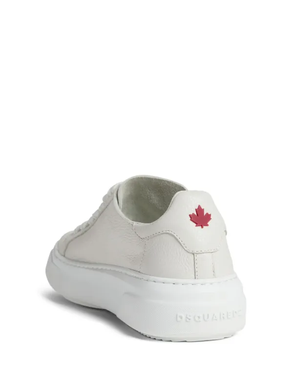 【送料&関税込】Dsquared2 Logo-embossed Lace-up Sneakers DSQUARED2 logo-embossed lace-up Sneakers | White | FARFETCH BH
