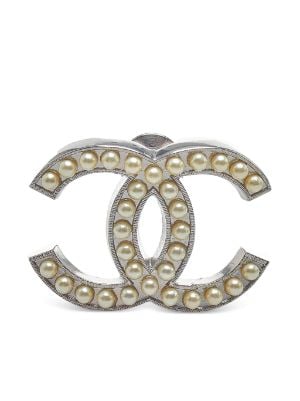 CHANEL Pre-Owned Earrings for Women - Shop Now at Farfetch Canada