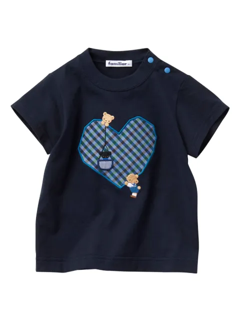 familiar playera con detalle de apliques