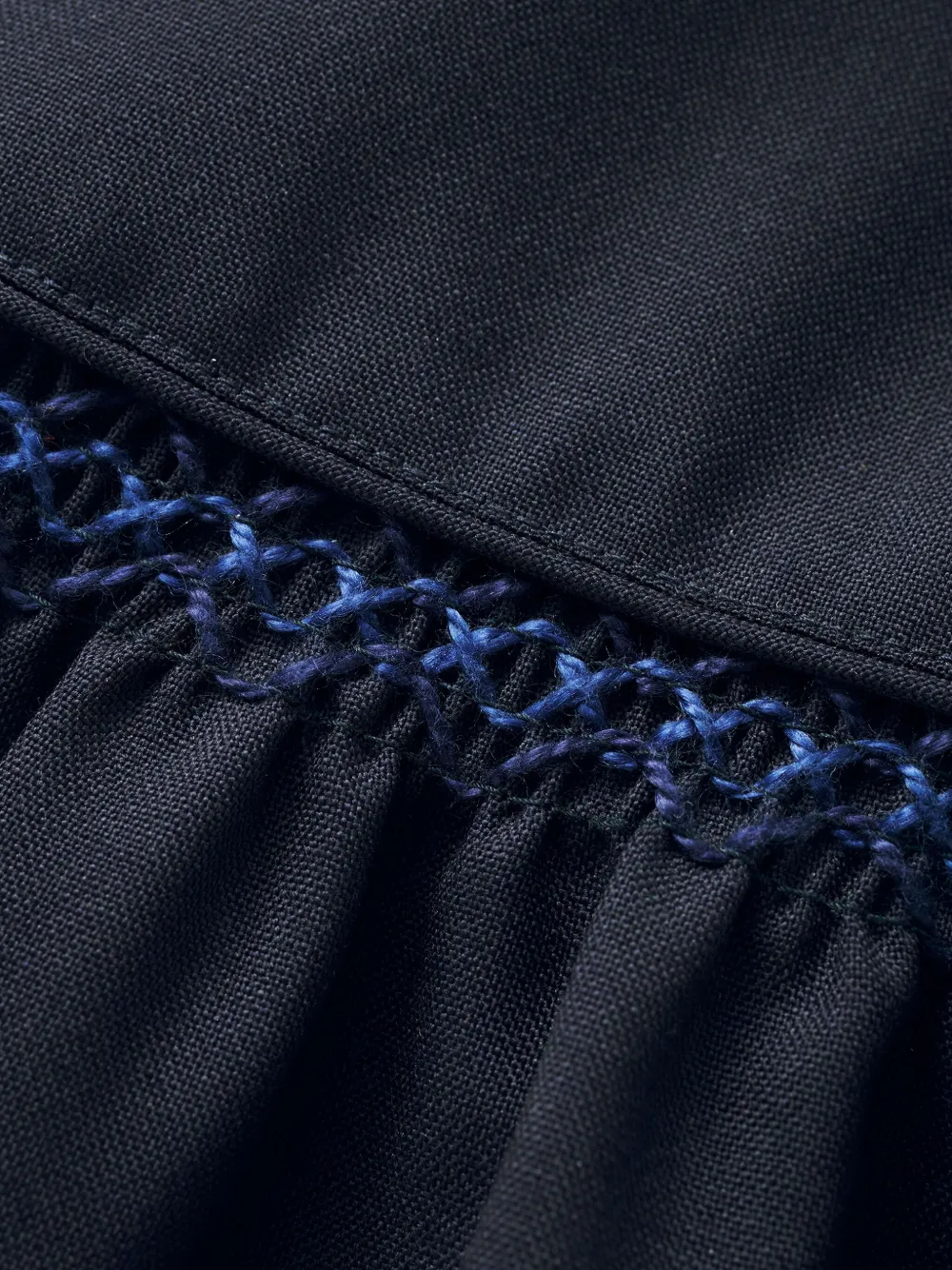 familiar Wollen midi-jurk met borduurwerk Blauw