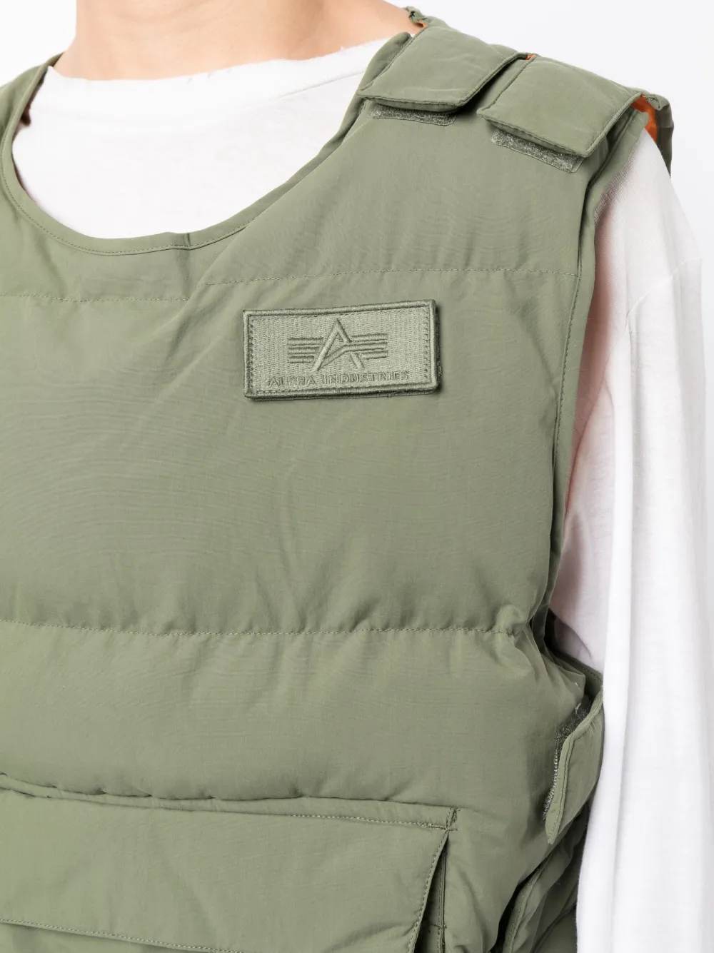 Alpha Industries Logo-patch Quilted Gilet In Green
