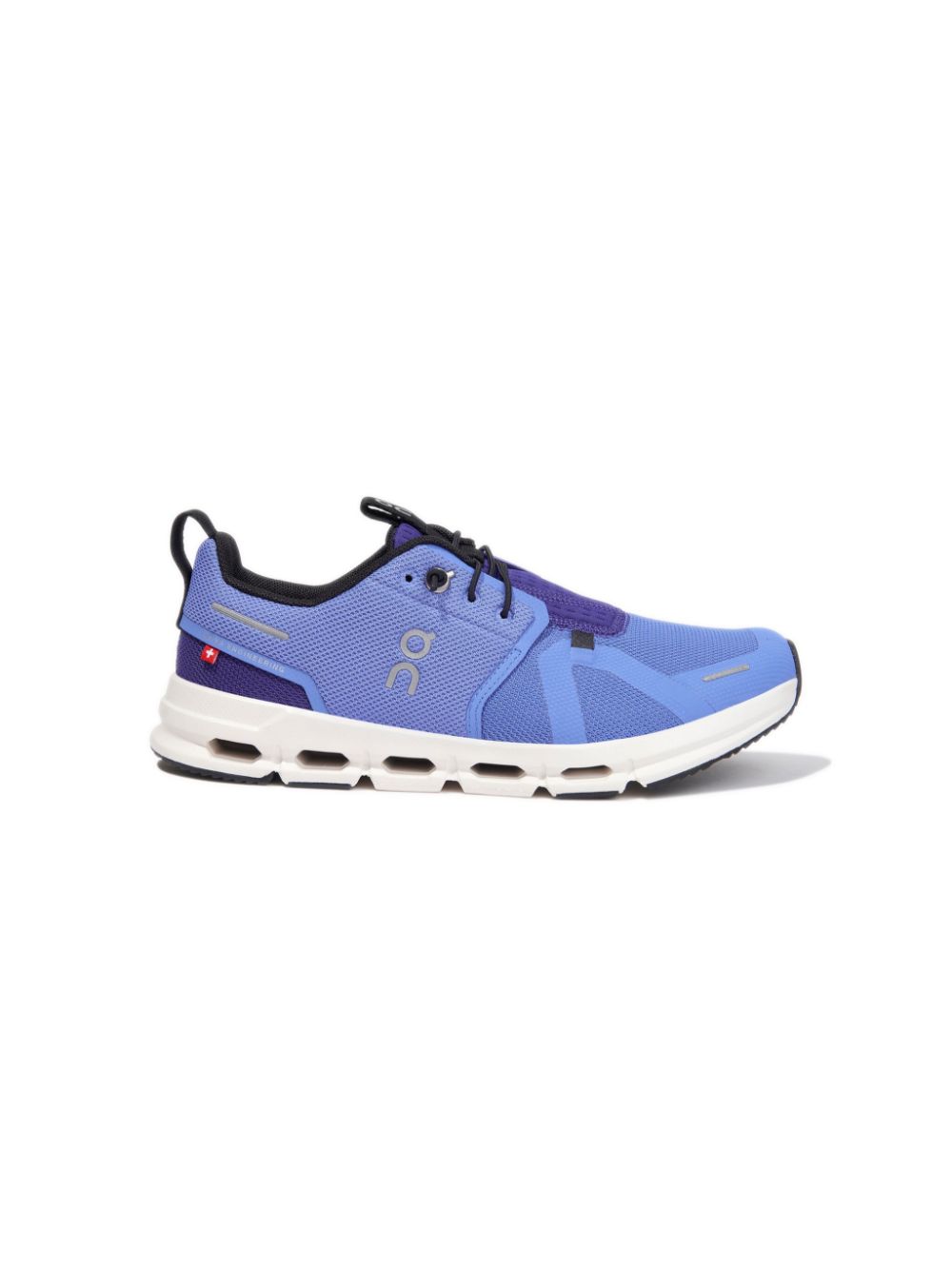 Shop On Running Cloud Sky Panelled Canvas Sneakers In Blue