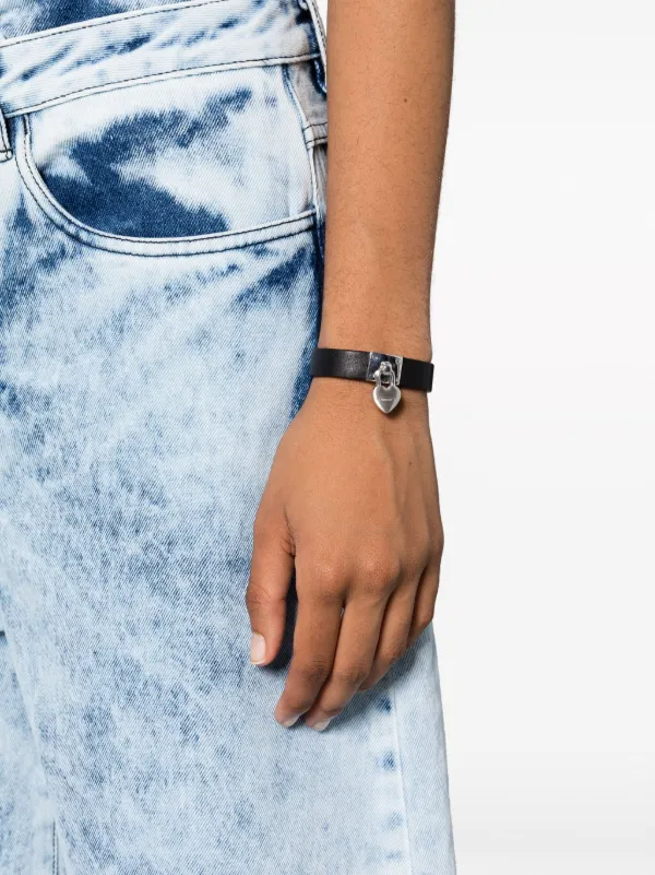 アクセサリー AMBUSH LEATHER NAMEPLATE BRACELET AMBUSH® - Leather Nameplate Bracelet | HBX - Globally