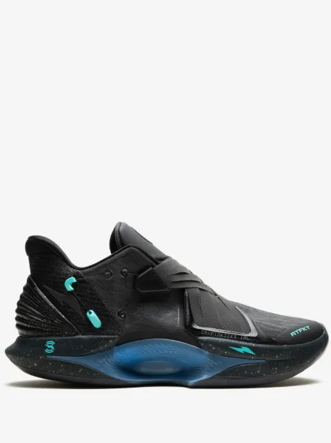 Nike x RTFKT baskets Cryptokicks iRL 'BlackOut'