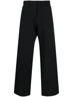 Homme Plissé Issey Miyake ストレートパンツ | ブラック | FARFETCH JP