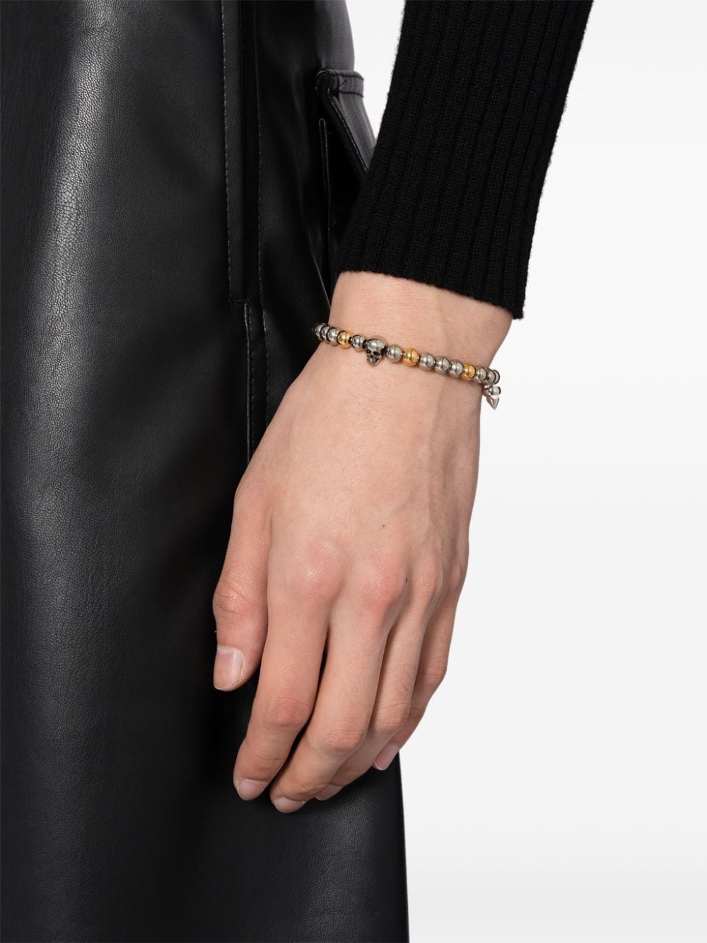 Shop Alexander Mcqueen Charm-detail Metallic Beaded Bracelet In Silber