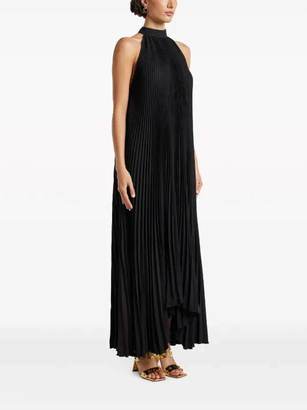 Sleeveless gown store