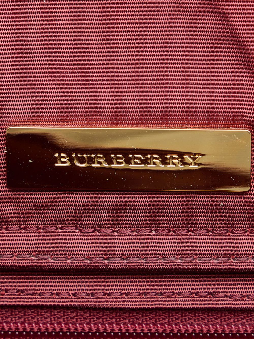 How To Recognize A Fake Burberry Handbag 