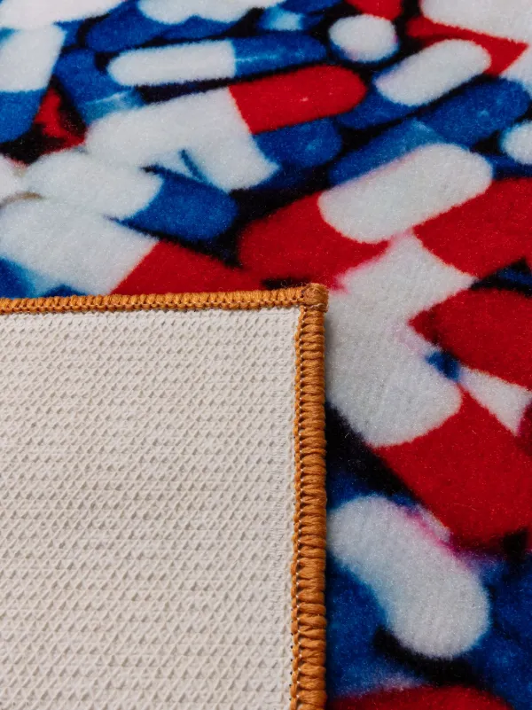 Seletti Pills グラフィック マット 200x60cm | マルチカラー