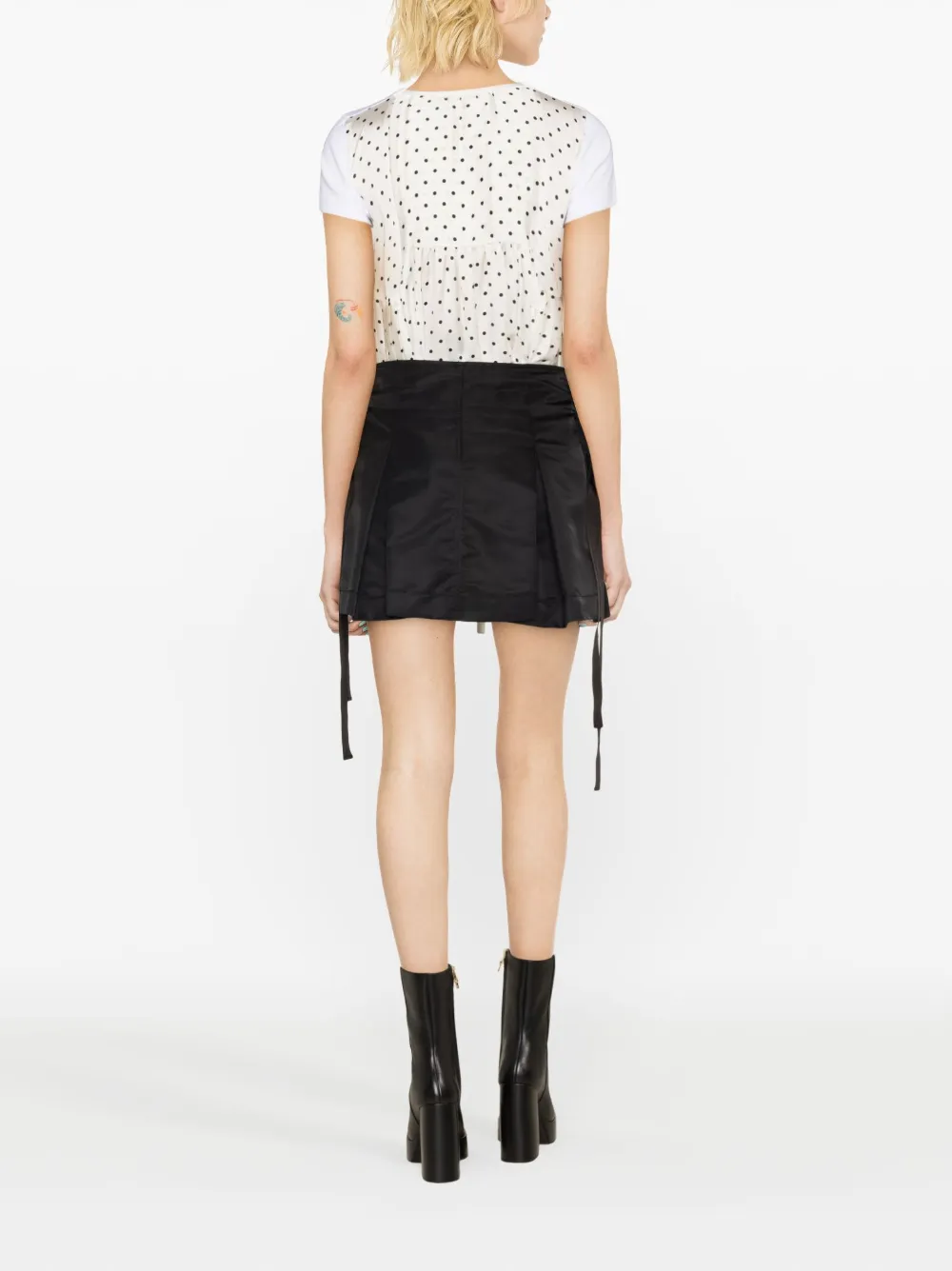 Sacai Womens Black Skirt-overlay Box-pleat Shell Shorts In Black