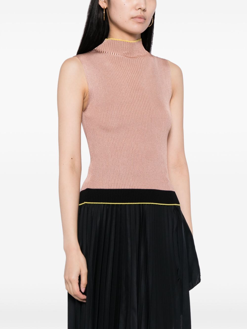 CHANEL 1999 sleeveless ribbed top Women