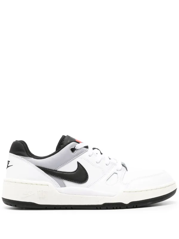 Nike veter hotsell