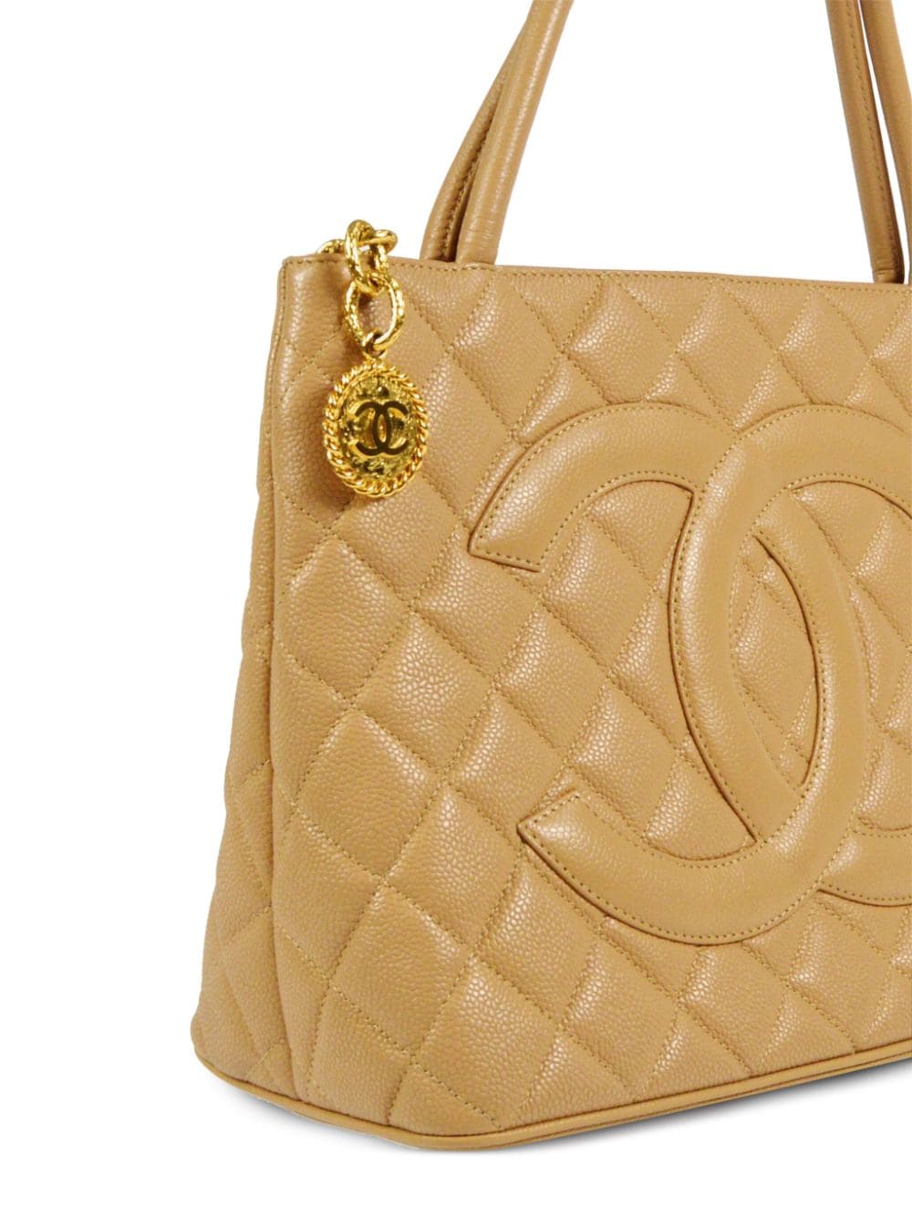 Affordable HOT SALE CHANEL 2002 Medallion quilted tote bag Women