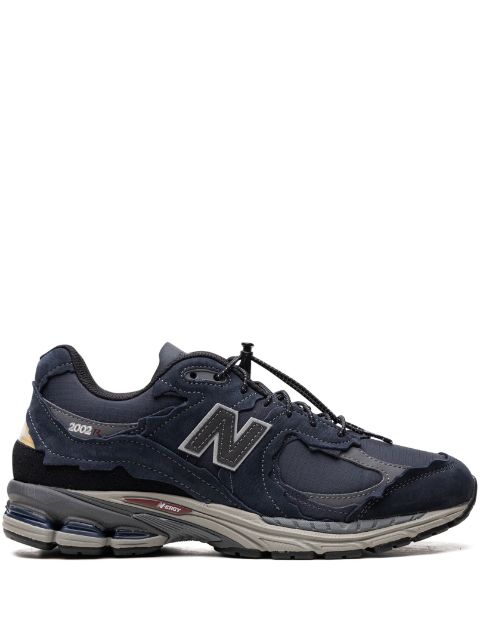 hype New Balance 2002RD suede sneakers 