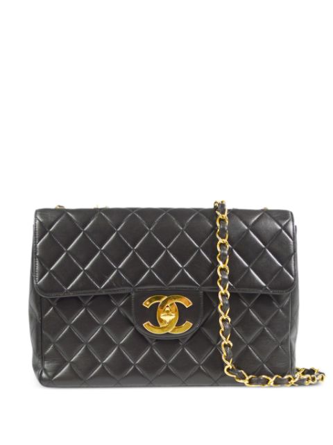 CHANEL 1995 Jumbo Classic Flap shoulder bag Women