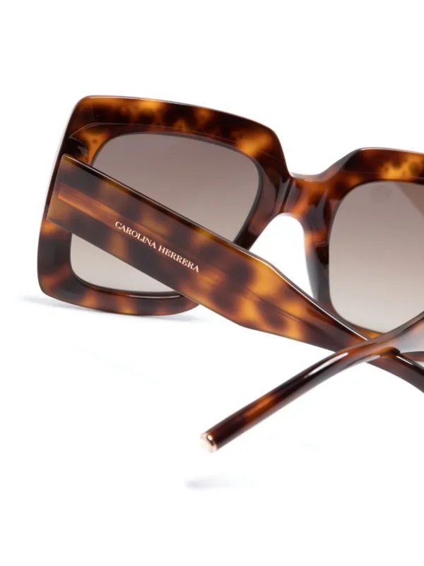 Carolina Herrera Tortoise Shell Sunglasses with Crystal Detail Carolina Herrera cat-eye Sunglasses | Brown | FARFETCH ID main image 3