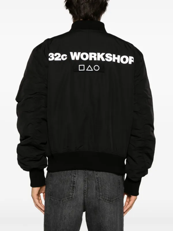 ボンバージャケット ブラック 白ロゴ 032c ジップアップ ボンバージャケット | ブラック | FARFETCH JP