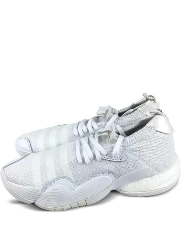 trae young shoes all white