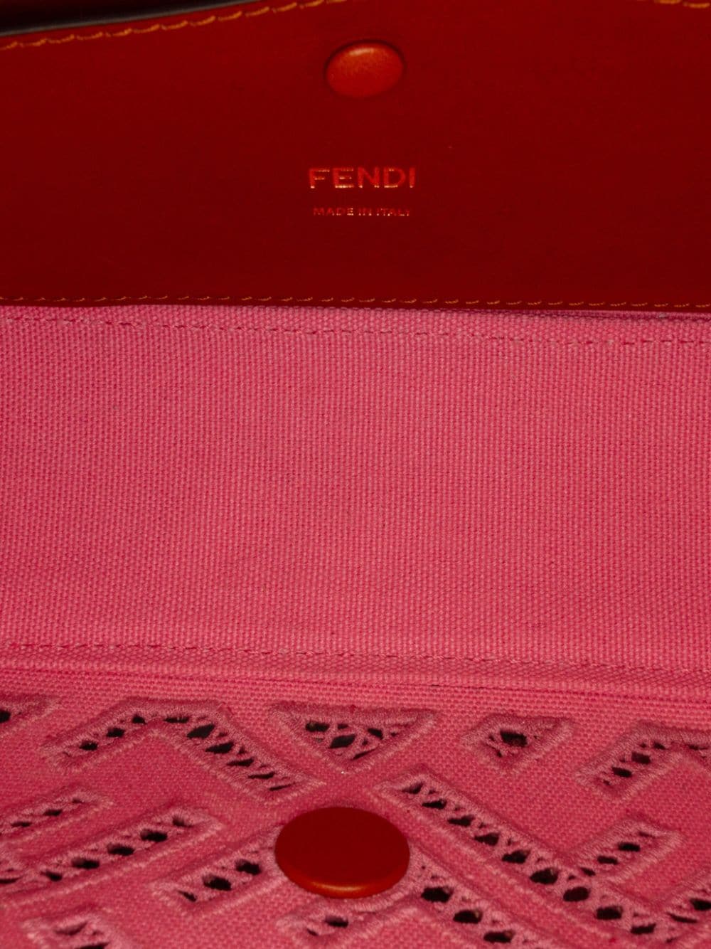 Fendi Pre-owned embroidered-logo Baguette Shoulder Bag - Pink