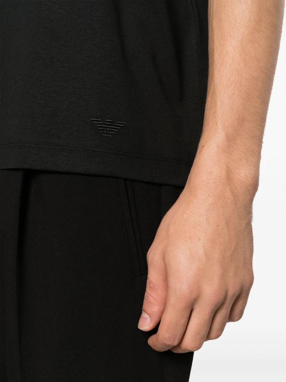 Emporio Armani T-shirt met geborduurd logo Zwart