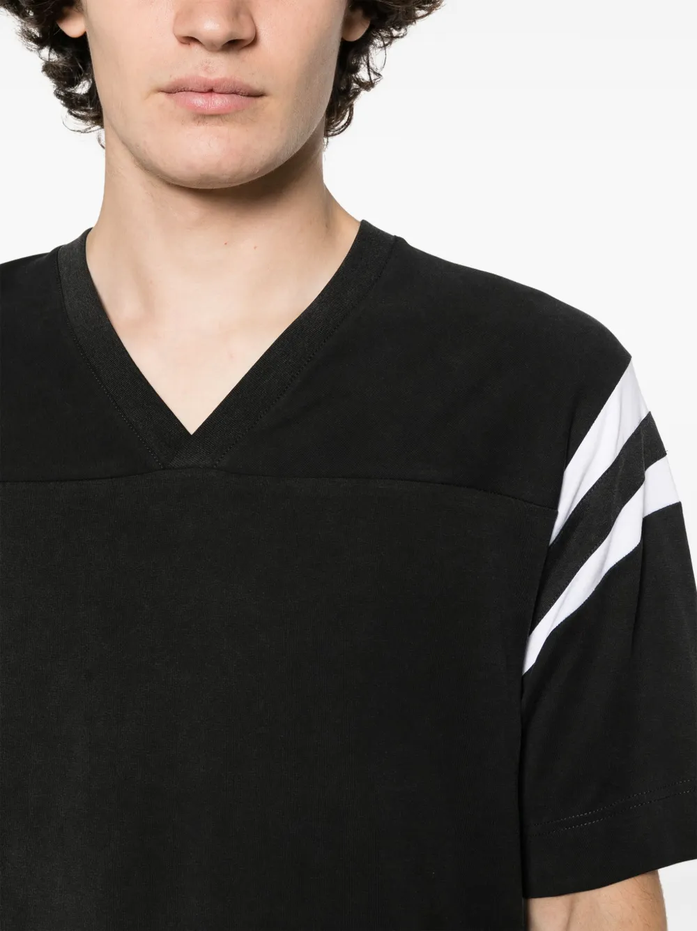 panelled V-neck cotton T-Shirt