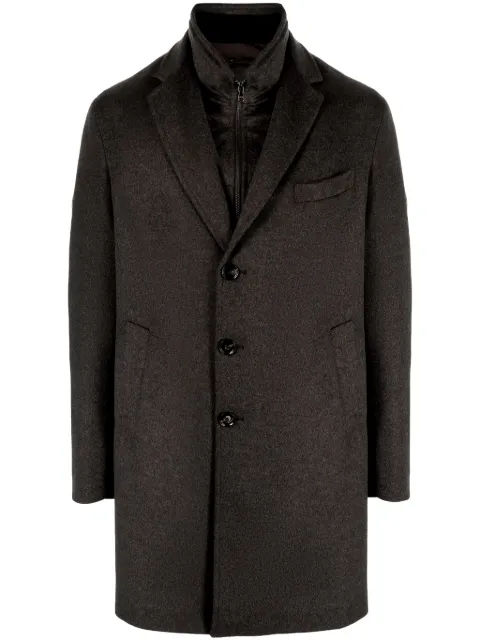 Barba manteau à design superposé