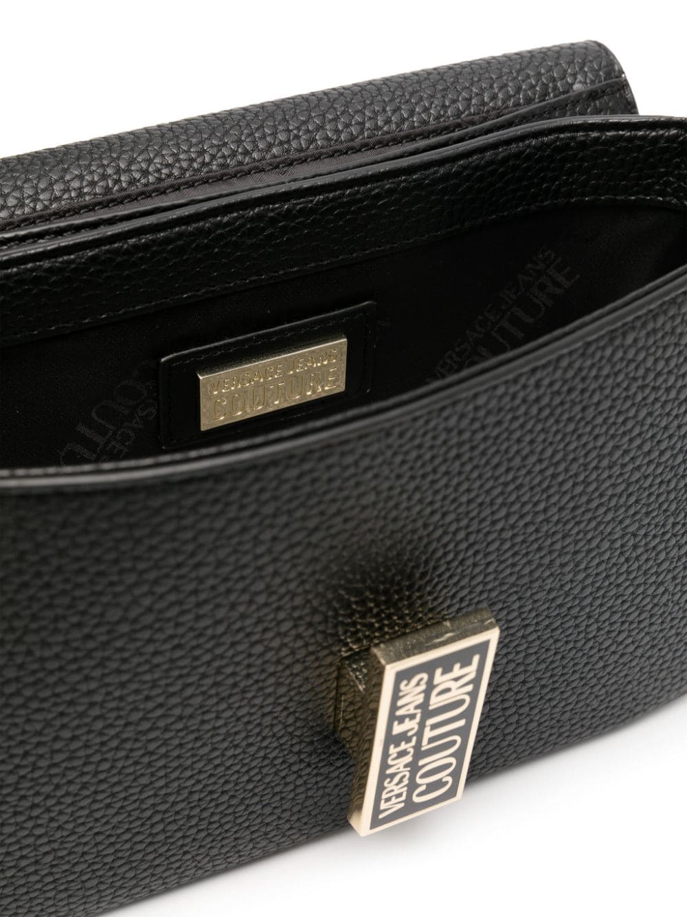 Shop Versace Jeans Couture Logo-lettering Shoulder Bag In Schwarz