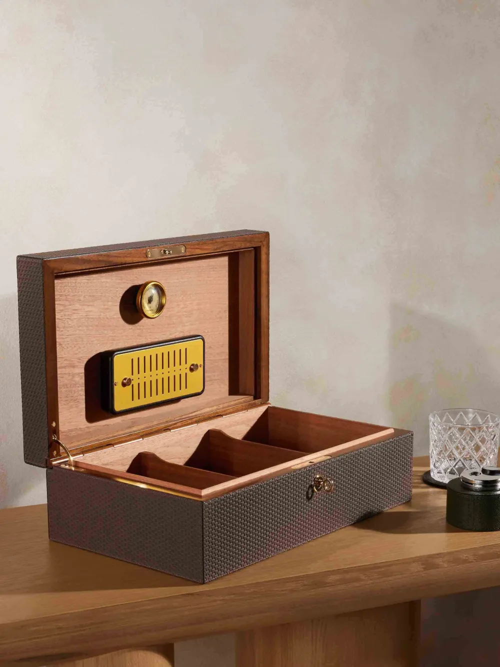 Giobagnara Small Santiago Leather Humidor In Brown