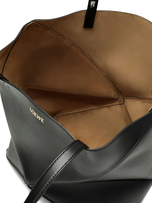 LOEWE(ロエベ) パズル フォールド ハンドバッグ LOEWE パズル フォールド ハンドバッグ M | ブラック | FARFETCH JP