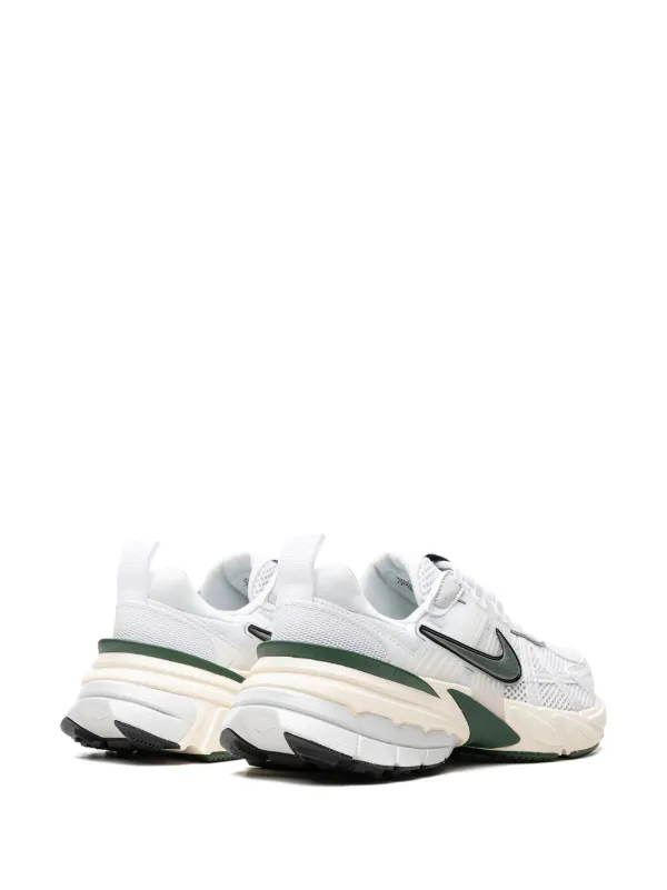 nike v2k run グリーン Nike V2K Run Shoes Color: Bicoastal/Vintage Green/Metallic