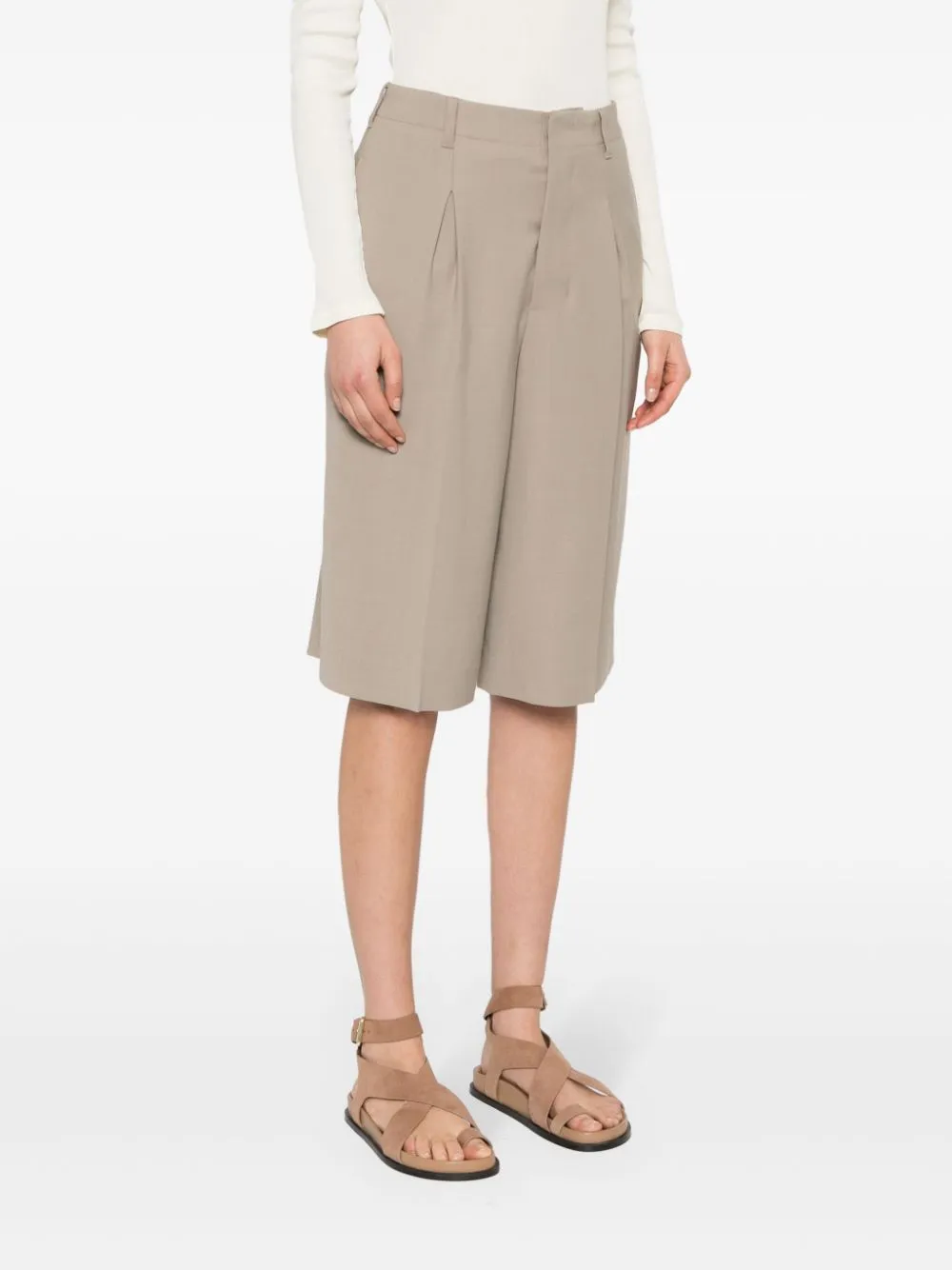 AMI Paris Getailleerde shorts 2811 LIGHT TAUPE